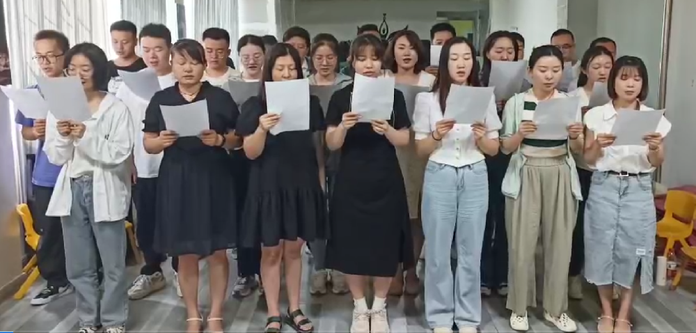 甘肃月博官方网站集团组织员工学唱《月博官方网站之歌》